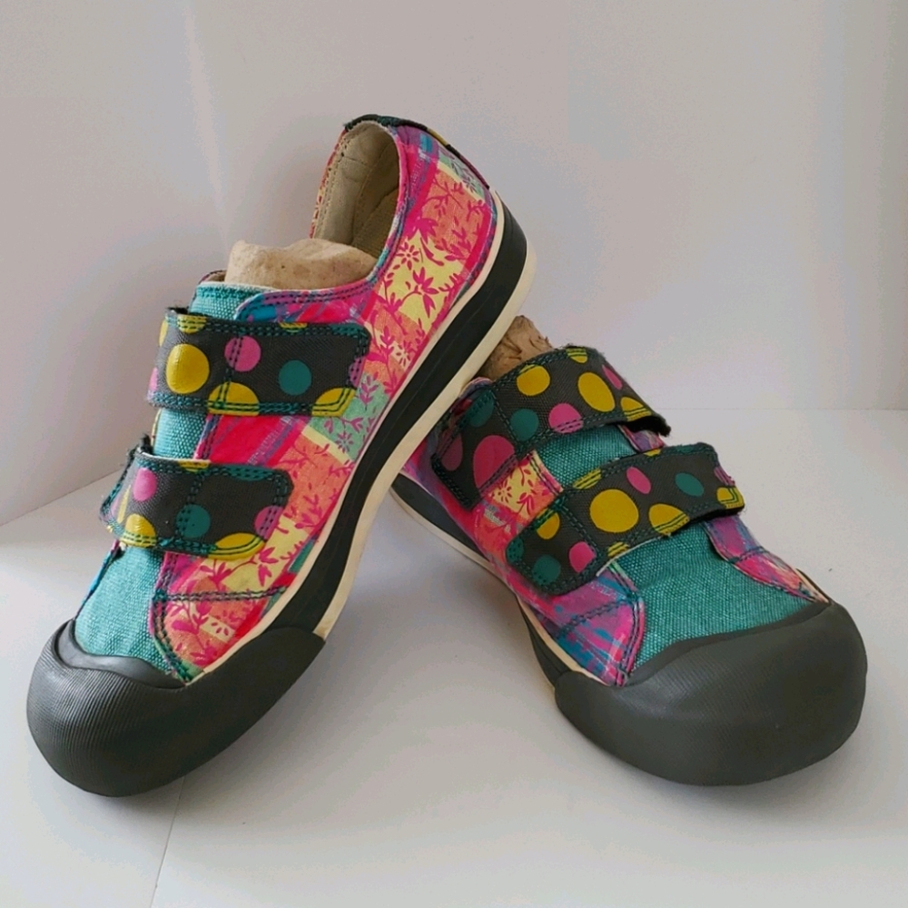 Keen Velcro strap sneakers